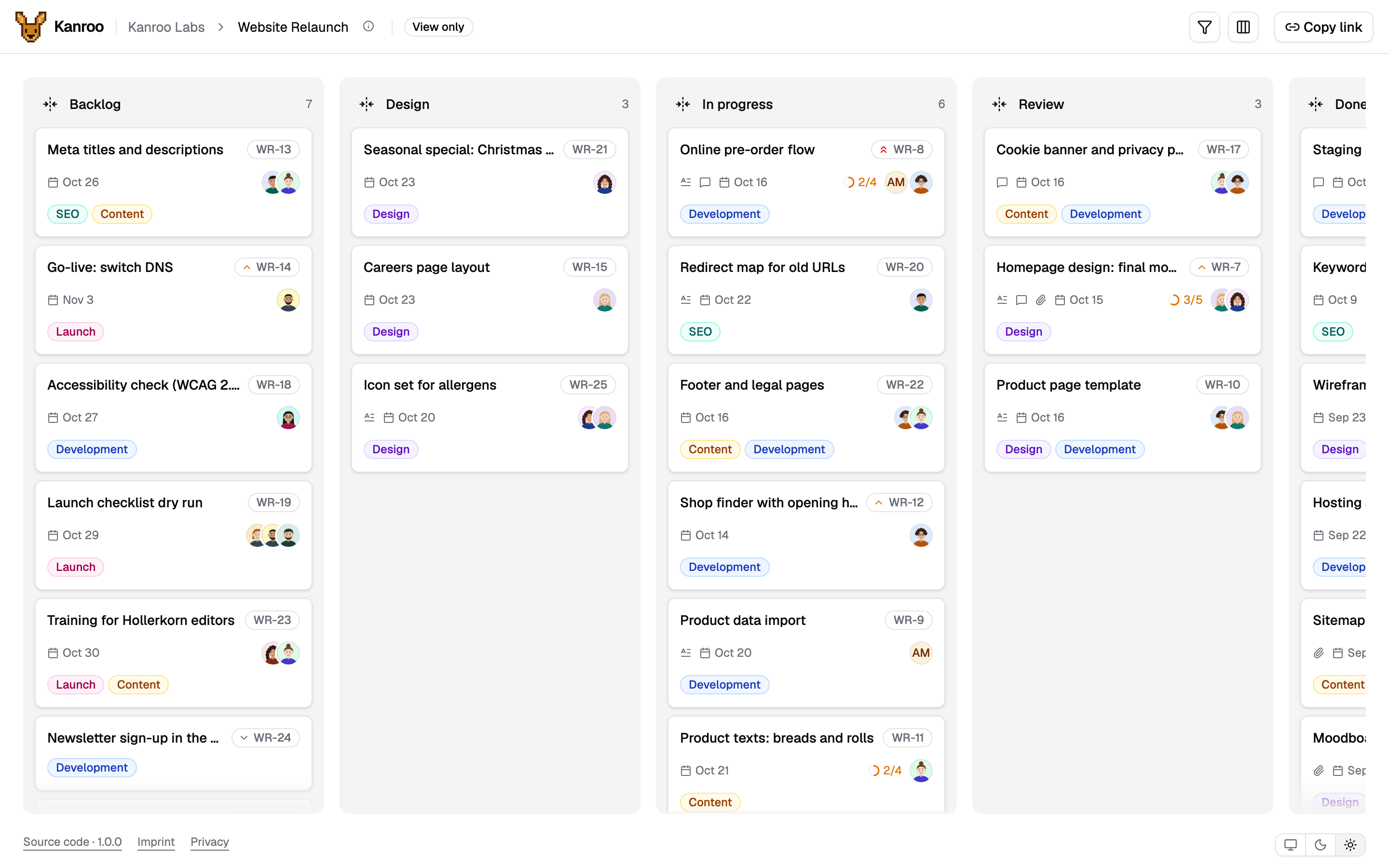 The public, read-only board “Website Relaunch” as the client of the demo agency Kanroo Labs sees it, with the lists Backlog, Design, In progress, Review and Done.